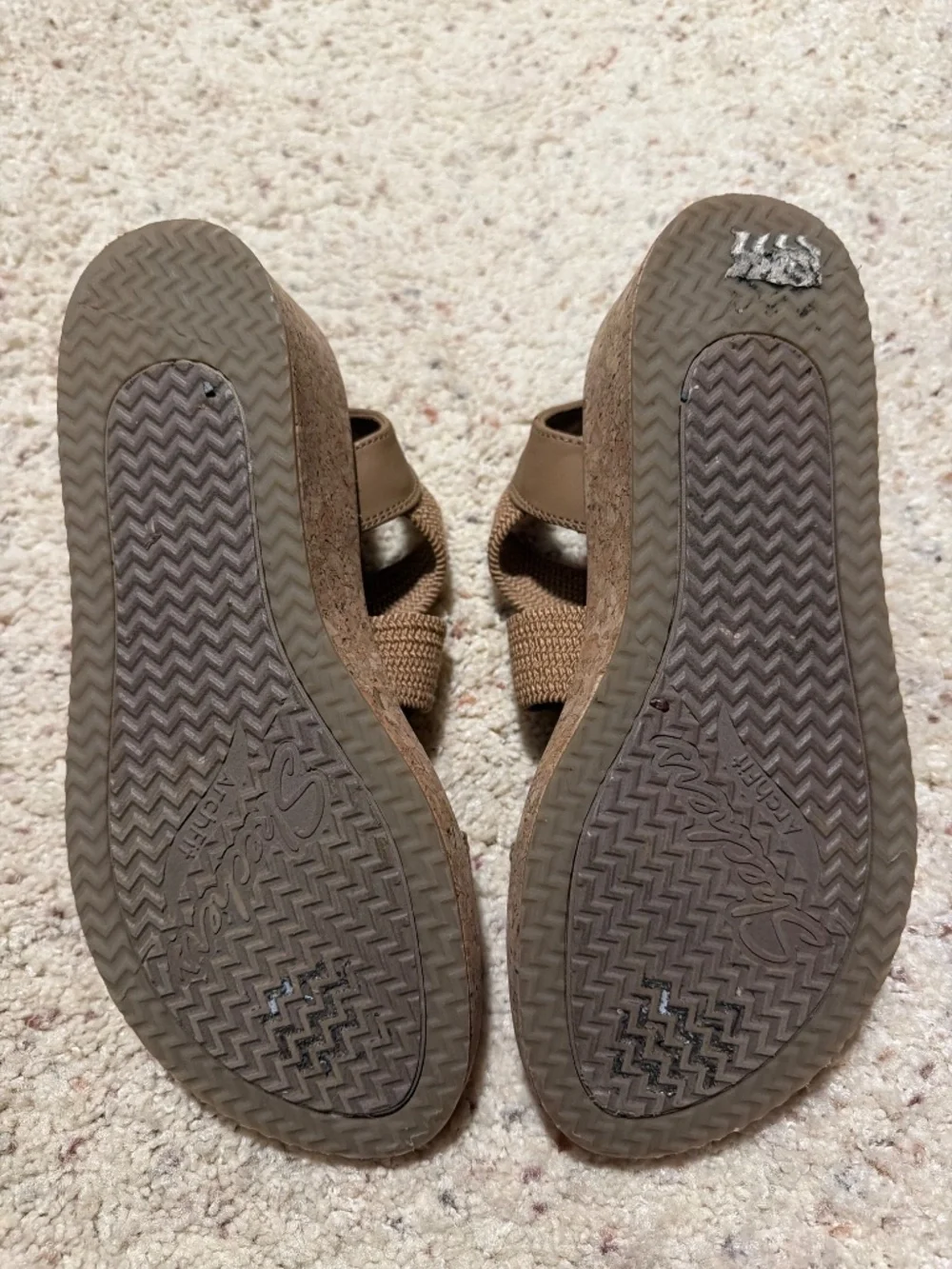 Skechers Arch Fit wedges